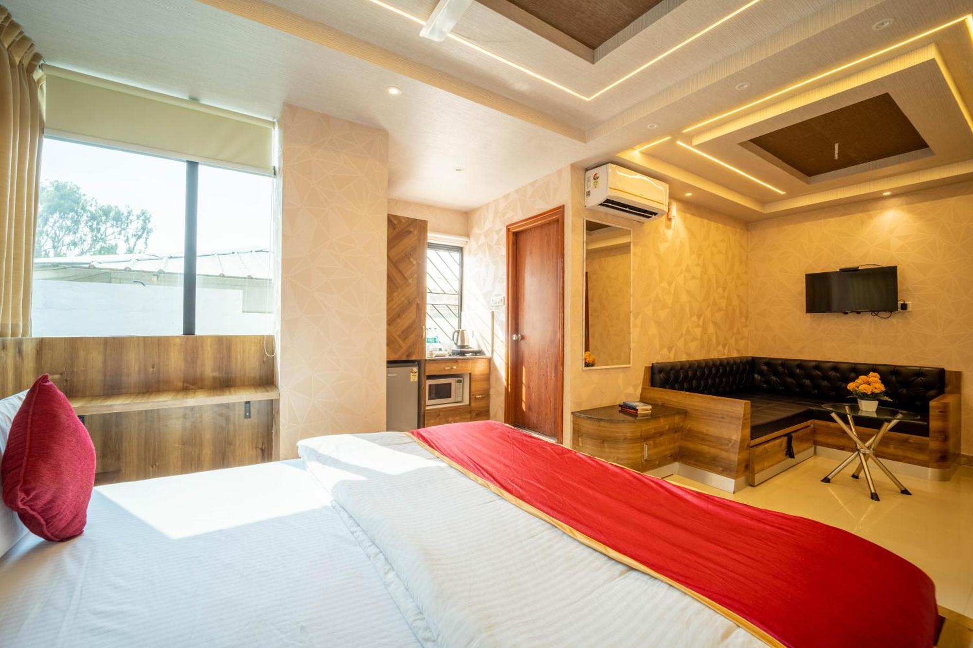 Seasons Suites Koramangala Bangalore Exterior foto